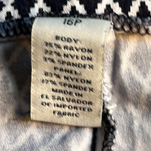 Charter Club Cropped Pants Black & White - Picture 9 of 14